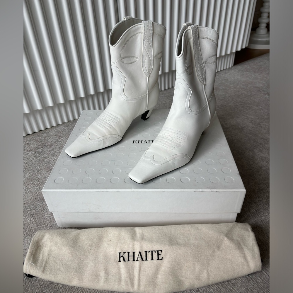 KHAITE Dallas Ankle Boot in White, Size 37.5 (7.5)